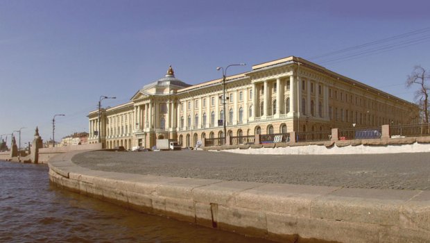 Академия Художеств России